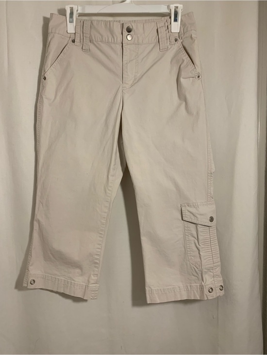 Coldwater Creek Pants - Coldwater Creek Light Cream Cargo Capris